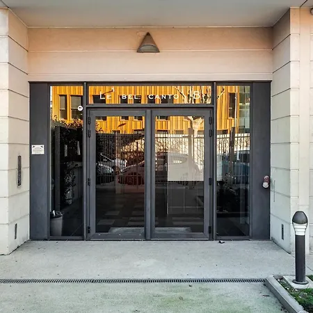 Διαμέρισμα Apparemment F3 Avec Terrasse Clim & Tram